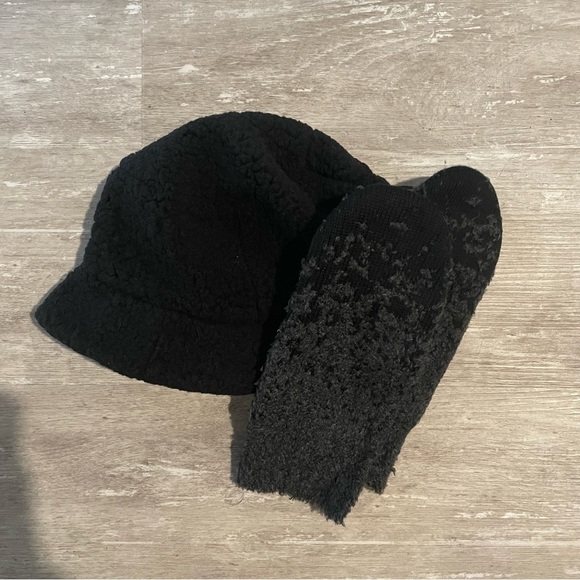 Size S/M NWT Lululemon Textured Fleece Bucket Hat - Black - Picture 10 of 10